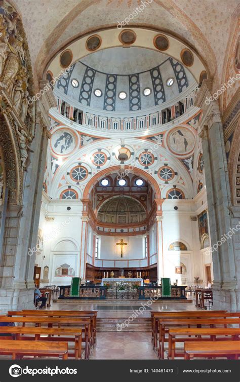 Interior of Milan Duomo Cathedral – Stock Editorial Photo © dovapi ...