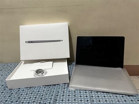 MacBook Air M1 Spacegrey 256GB 2022, Computers & Tech, Laptops ...