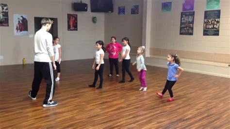 Aerobics-Zumba for kids ) - Zumba kids