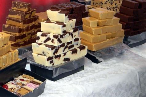 Buc ee's Fudge Recipe: How to Make the Famous Texas Treat at Home - El ...