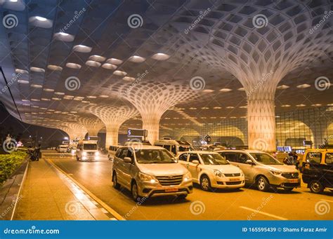 Beautiful Exteriors of Mumbai International Airport during Night Editorial Stock Image - Image ...