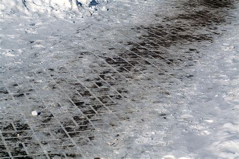 How to Get Rid of Thick Ice on Your Driveway [5 Quick Tips] | Pepper's Home & Garden