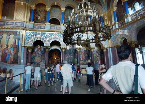 (dpa) - A view of the magnificent Throne Room inside the fairy Stock Photo: 53729086 - Alamy