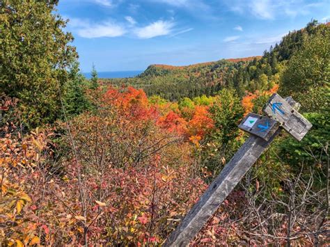 Fall Hiking on the Superior Hiking Trail – Hwy 1 to Lake Co Rd 7 Part 1