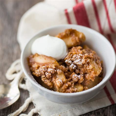 Easy Apple Crisp Recipe - Baking A Moment