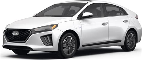 2021 Hyundai Ioniq Plug-in Hybrid Price, Value, Depreciation & Reviews ...