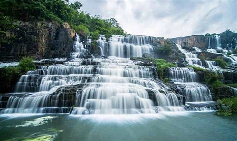 Dalat Waterfalls: See the beauty of 12 natural landscapes