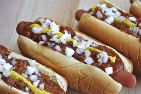 Authentic Detroit Coney Dog Recipe | Besto Blog