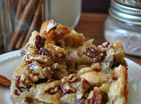 Pecan Pie Bread Pudding Recipe | Just A Pinch Recipes