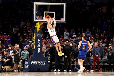 NBA Slam Dunk Contest at All-Star Weekend â€“ Rules, Scoring, and Past ...