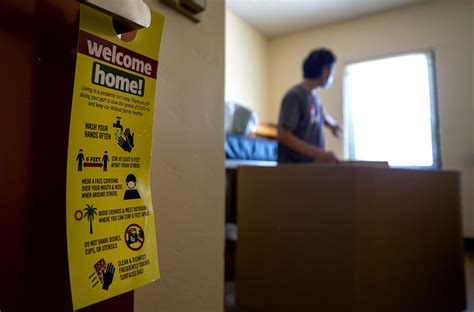 Photos: Dorm move-in on University of Arizona campus