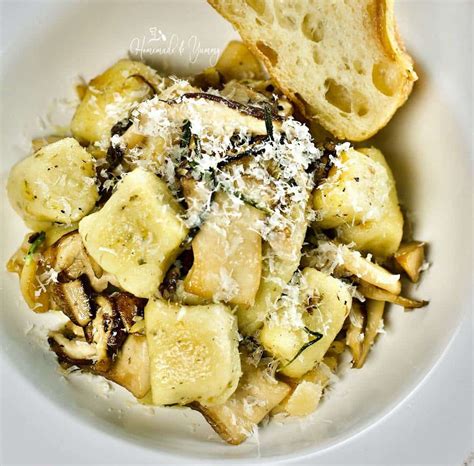 Herbed Gnocchi with Mushrooms | Homemade & Yummy