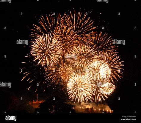 Fireworks over Edinburgh Castle Stock Photo - Alamy