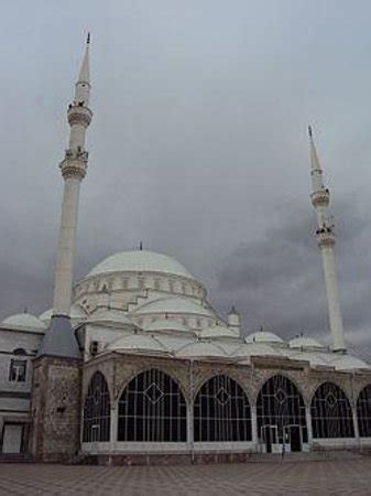 Makhachkala Grand Mosque: UPDATED 2020 All You Need to Know Before You ...