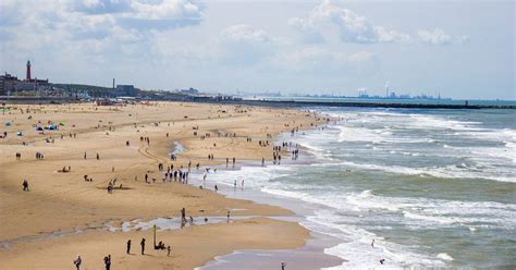 Scheveningen Beach - Discover The 10 Best Activities ⛱️