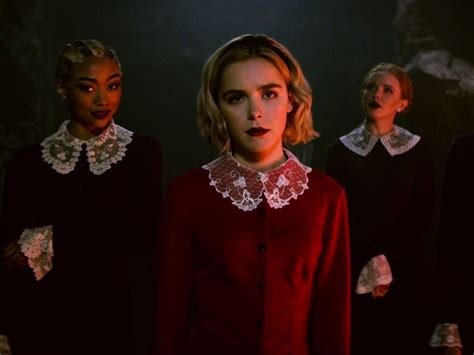 'Chilling Adventures of Sabrina' Review: The Dark, Relevant Magic of ...