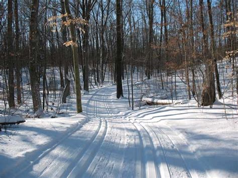 Huron Meadows Metropark - My Winter Trails