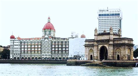 Mumbai Darshan / Sightseeing Tour - PuneTours.com