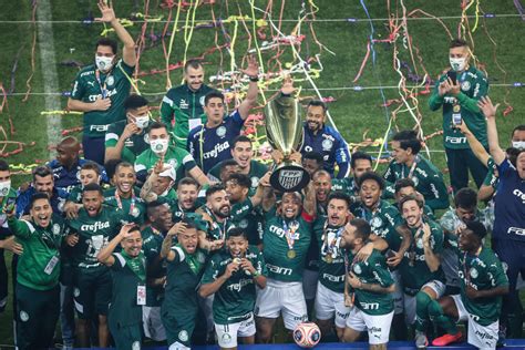 Palmeiras vence Corinthians nos pênaltis e é campeão Paulista 2020