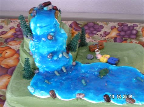 waterfall+cake (image)