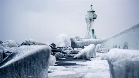 Eigerøy Lighthouse - backiee