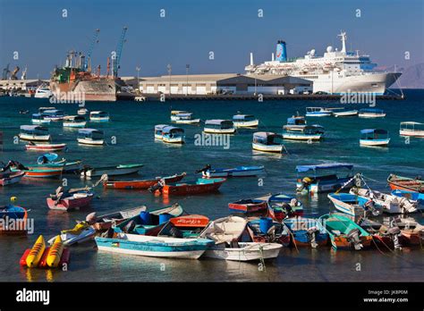 Jordan, Aqaba, Port of Aqaba Stock Photo - Alamy