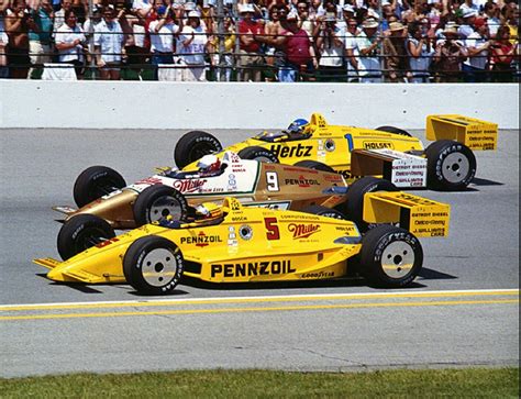 Indy 500 1988 Start. The three Penske Chevy in first lane. | Automoviles, Autos, Autos usados