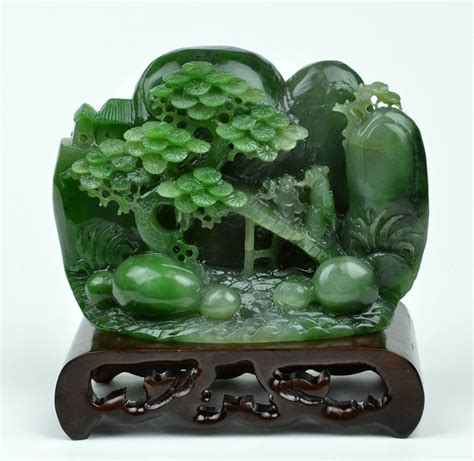 Natural Green Nephrite Jade Chinese Traditional Jade Mountain Statue ...