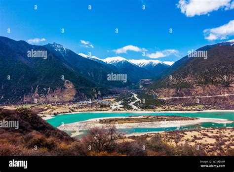 --FILE--Aerial view of the Yarlung Tsangpo Grand Canyon or Yarlung ...