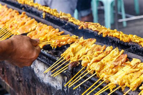 25 Tasty Thai Street Snacks: Finger Food Guide - Tieland to Thailand