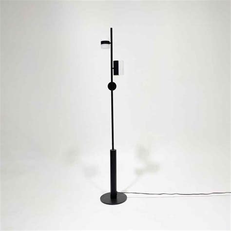 Metal Floor Lamp - YFactory