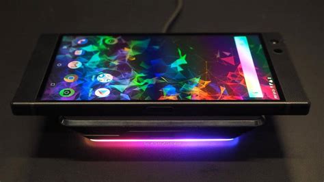 Razer Phone 3 report proves the gaming phone dream ain't dead yet - SlashGear