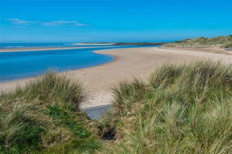 Beach at Burry Port Carmarthenshire - Canvas Print