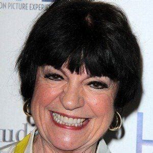 Jo Anne Worley - Bio, Family, Trivia | Famous Birthdays