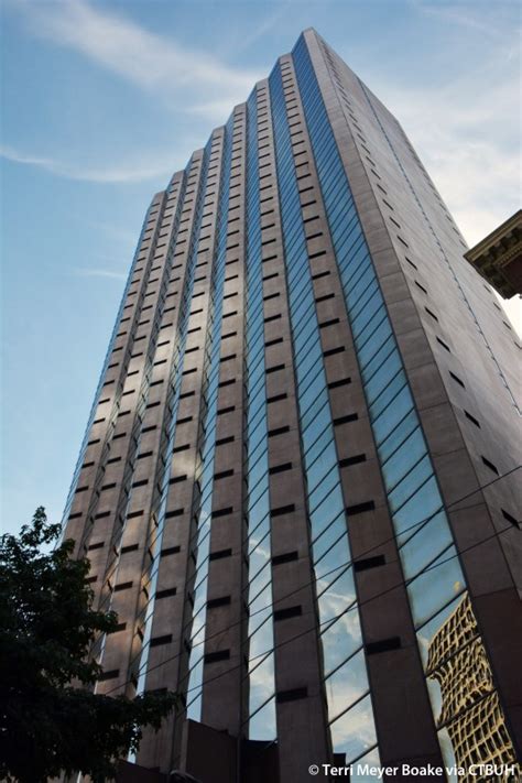 Crowne Plaza Hotel Downtown Seattle - The Skyscraper Center