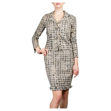 Chanel tailleur jupe en tweed Laine Beige ref.218057 - Joli Closet