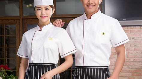 Traits to Look for When Selecting a Chef’s Uniform - QuickBooksDesktop