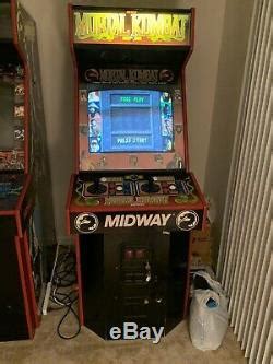 Mortal Kombat Arcade Machine