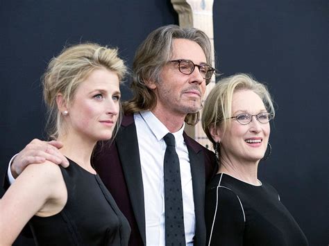 Everything we know about Meryl Streep's family.