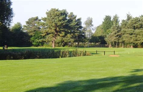 Wexham Park Golf Centre - Red Course in Wexham, South Bucks, England | Golf Advisor