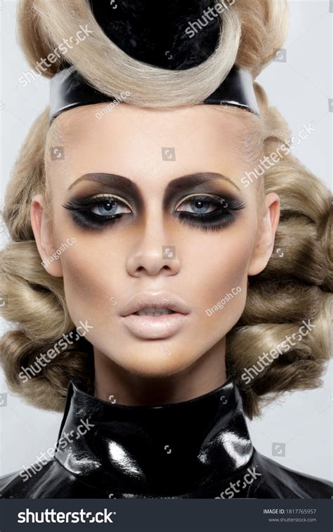 20,132 Dramatic makeup Images, Stock Photos & Vectors | Shutterstock