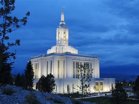 Pocatello Idaho Temple Photograph Gallery | ChurchofJesusChristTemples.org