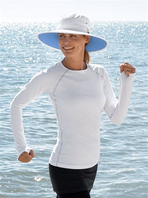 Women's Bodyshade® Athletic T-Shirt | Sun protective clothing, Long sleeve gym tops, Cool outfits