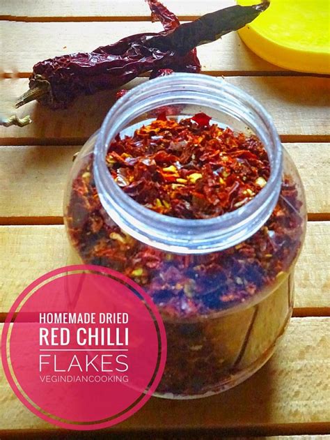 How to make red chili flakes at home | Homemade crushed pepper flakes ...