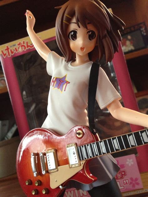 K-ON! Yui Hirasawa Figure Windmill ~ Animetal ~ Anime Figures UK