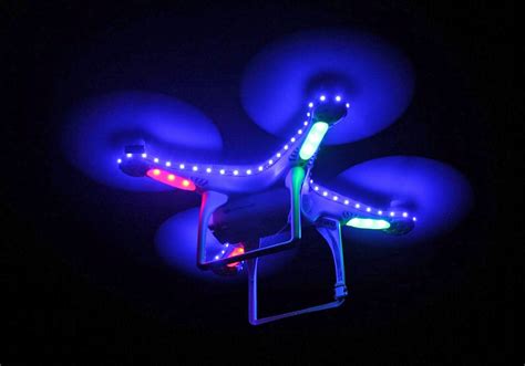 How To Tell A Drone At Night - Drone Light Show Returns to Illuminate Night Sky at EAA ... - How ...