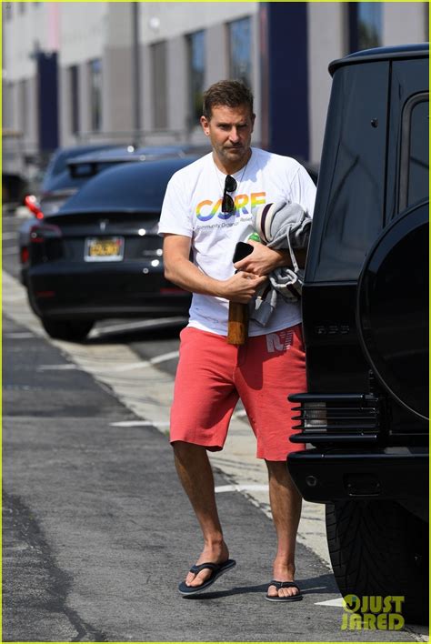 Bradley Cooper Spotted Keeping Up with His Workouts in L.A. - See Photos!: Photo 4607022 ...