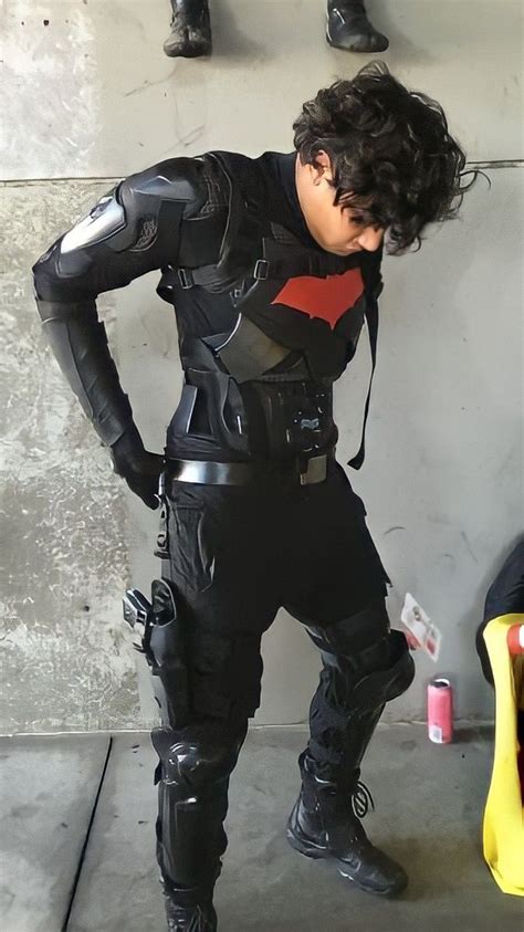 Pin on Nightwing | Red hood cosplay, Batman cosplay, Nightwing cosplay