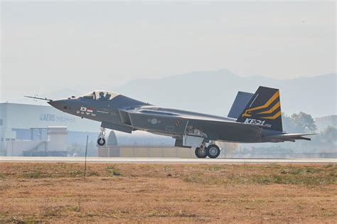 Second KF-21 Boramae prototype takes off for its maiden flight in South ...