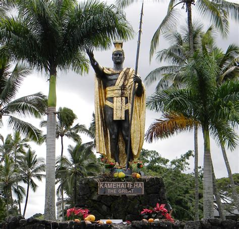 All Hawaii News: King Kamehameha statue vandalized, courts hear high ...